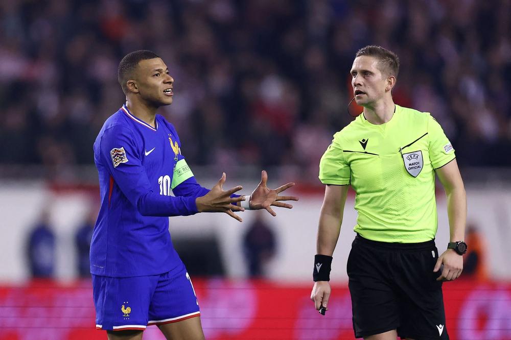 對於富勒姆 對於富勒姆